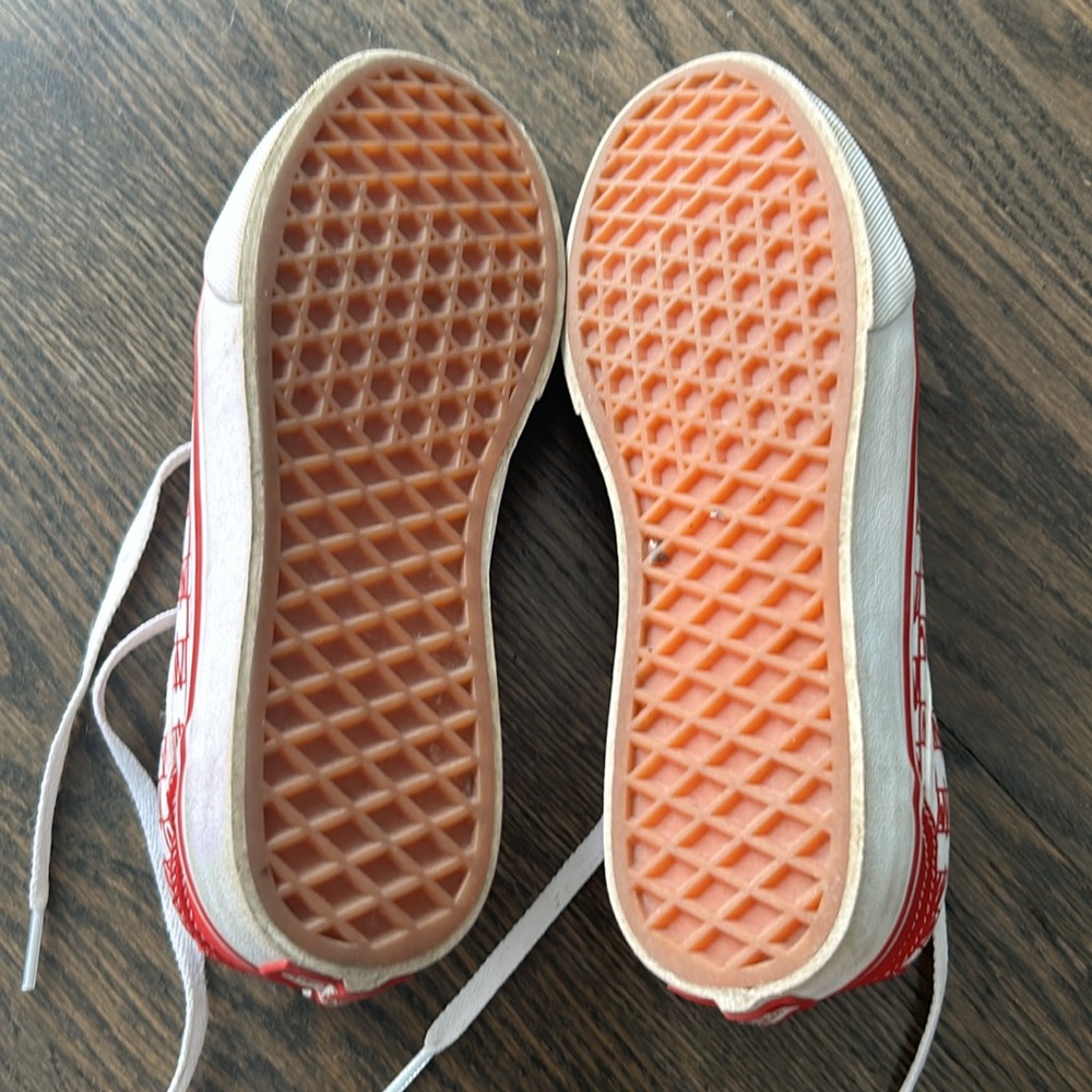 Like new Vans - Picture 3 of 3